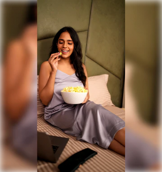 S A T I N  R E V E R I E